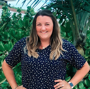 Meet your Posher, Stefani